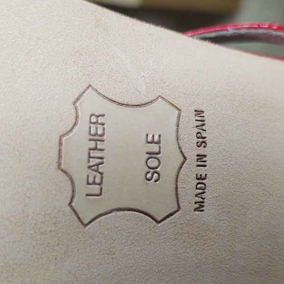 Stuart Weitzman 👠 Red Patent Leather Stiletto Heels 👠 11M 🆕 - Picture 9 of 9